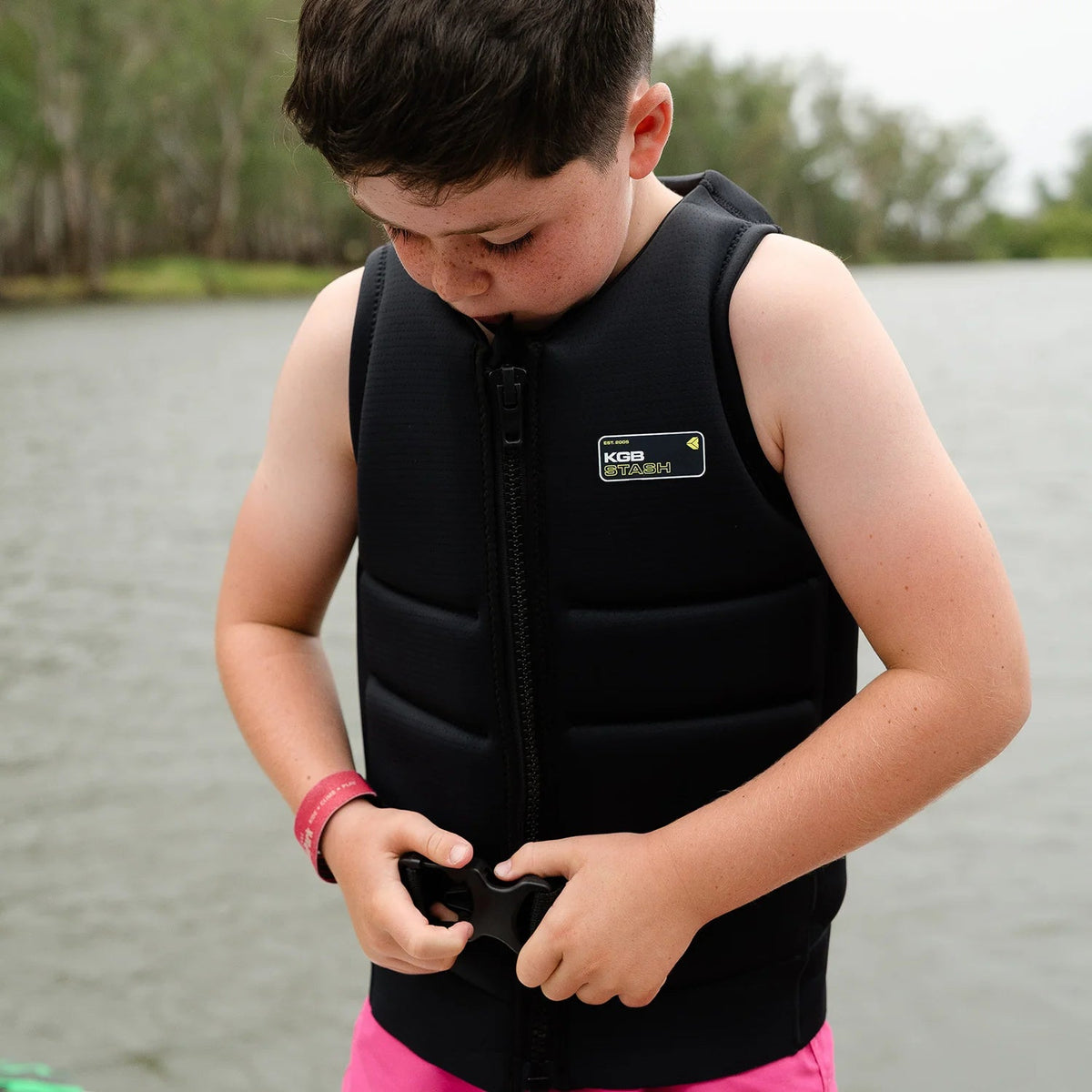 2027 KGB TEEN STASH VEST -KGB270500-Black-Y10