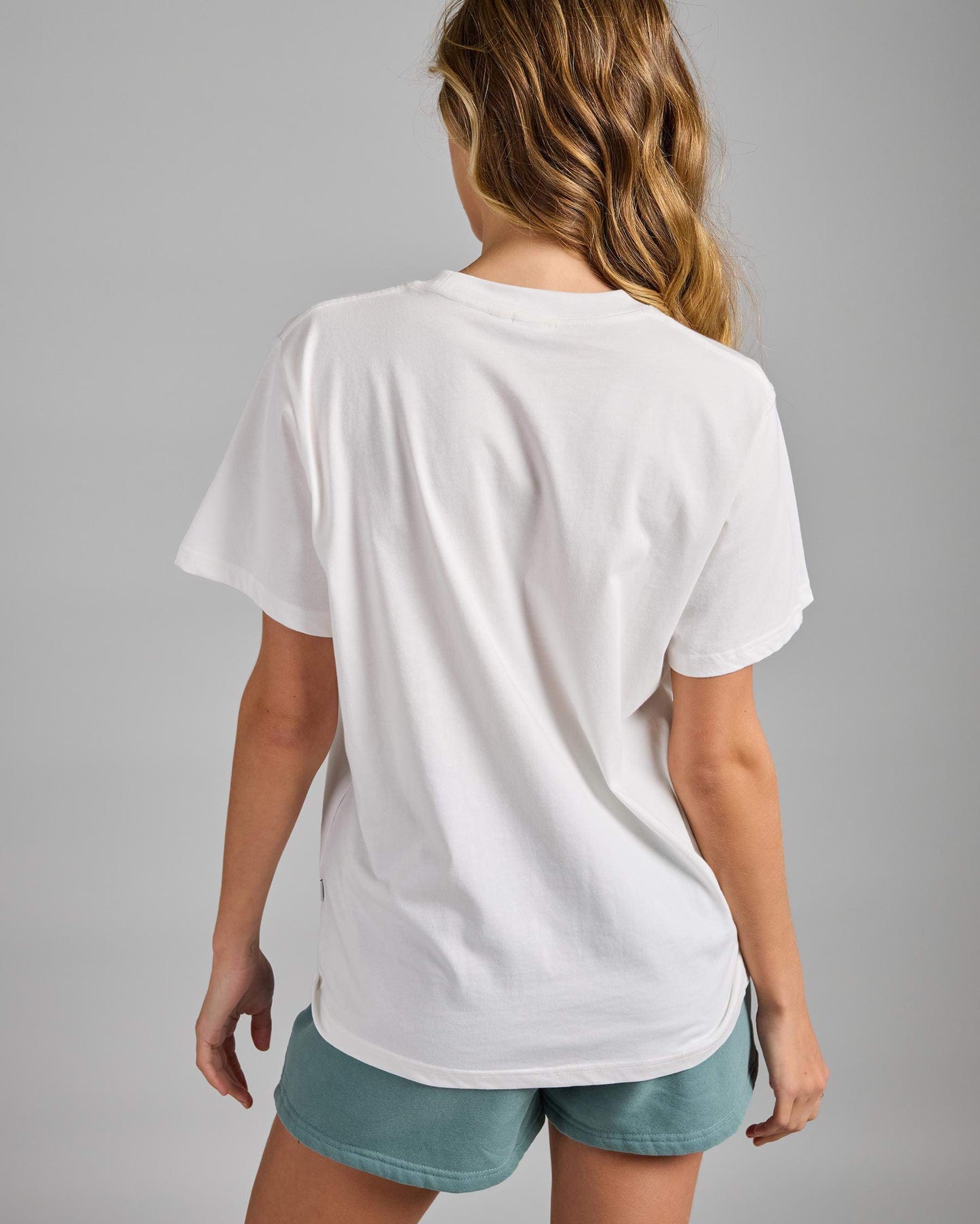 FLAGSHIP BOYFRIEND T-SHIRT