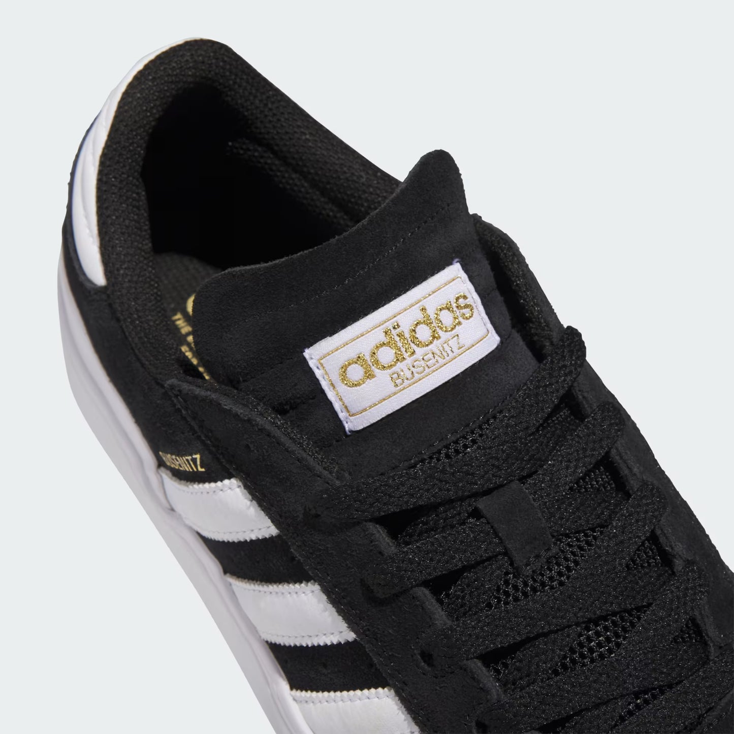 BUSENITZ VULC II Black/White/Gum