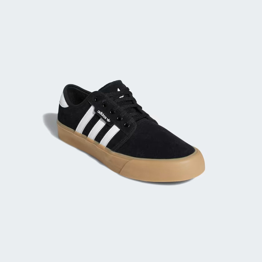 Adidas Seeley XT Black/White/Gum