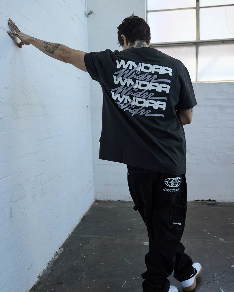 HEX BOX FIT TEE