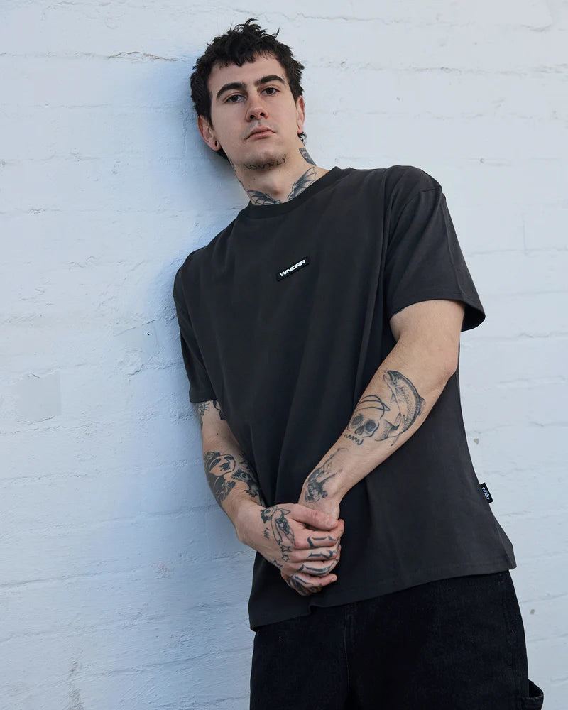 HEX BOX FIT TEE