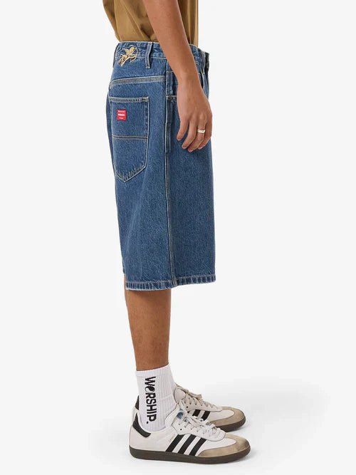 Big Dawg Jean Short - Worshipps24 - 314e - worn Blue Rinse - 28