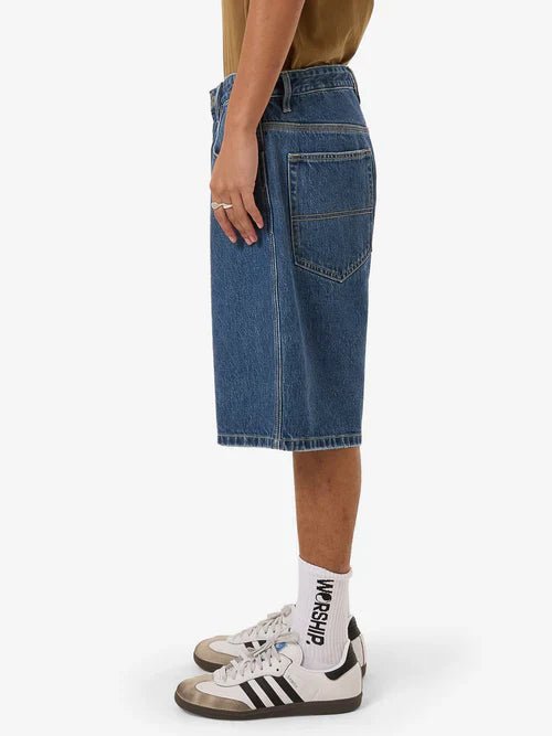 Big Dawg Jean Short - Worshipps24 - 314e - worn Blue Rinse - 28