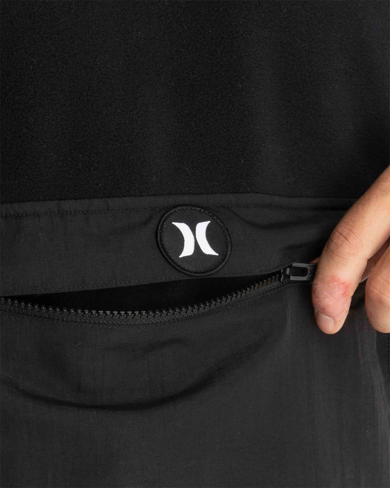Block Party PO Fleece - HurleyAMFL23Q1BH - Black - L