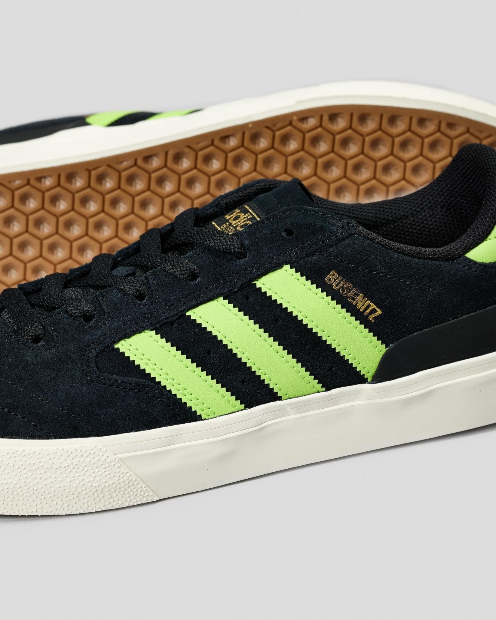 Busenitz Vulc II - AdidasJP5655 - Black/Slime/Gold - 10