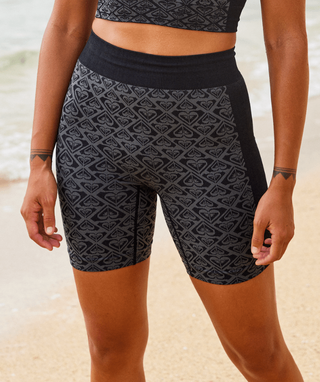 Chill Out Seamless Heart Short - Roxyerjns03501 - kvj0 - True Black - XStoS