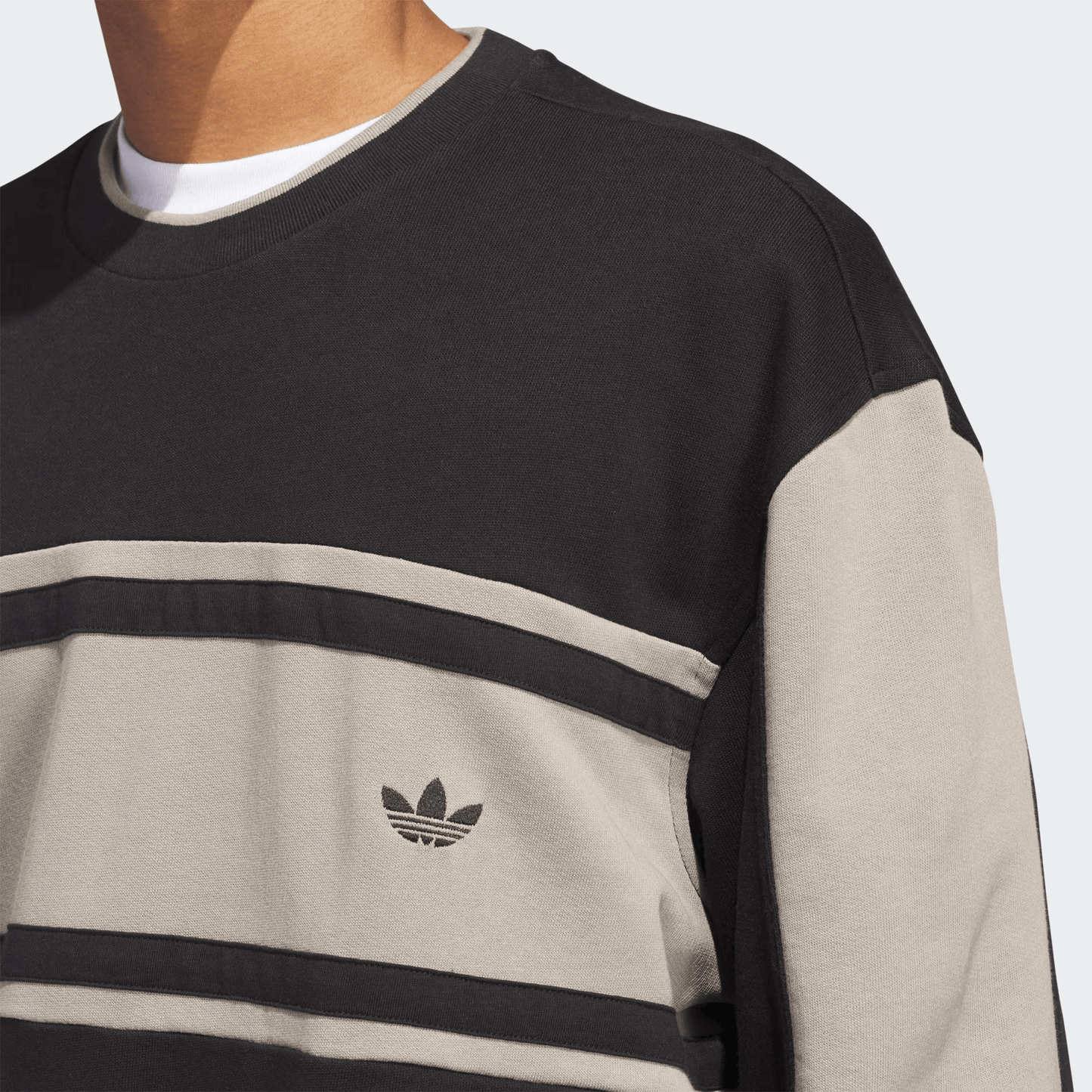 Crew Sweater - AdidasJC7605 - BLK/PUT - Black/Putbeige - L