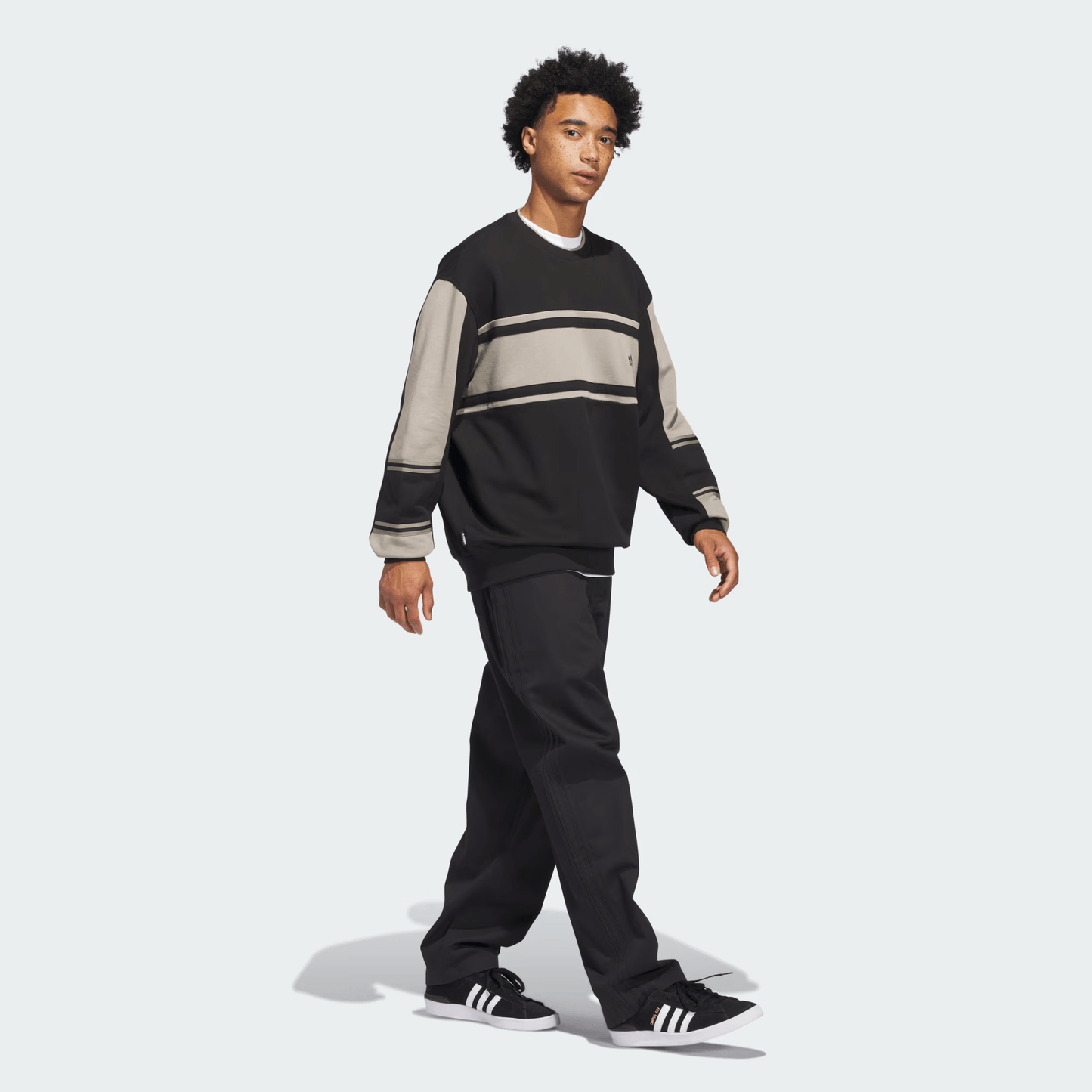 Crew Sweater - AdidasJC7605 - BLK/PUT - Black/Putbeige - L