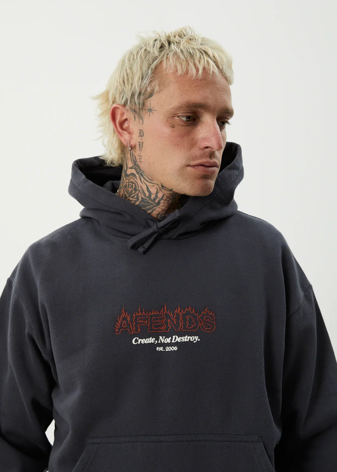 Ember Pull On Hood - AfendsM251509 - CHA - Charcoal - XS