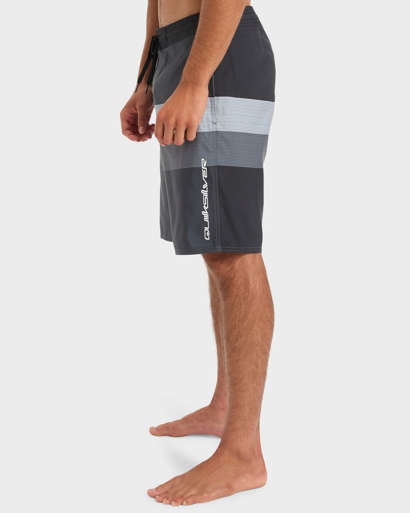 EVERYDAY PADANG BEACHSHORT 20 - QuiksilverEQYBS04900 - BLACKRECONNECTSTRIPE - 40
