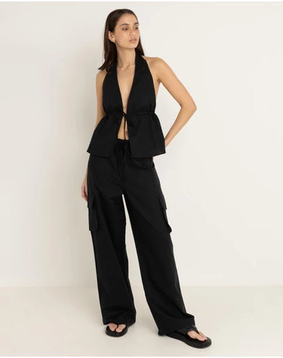 COVE HALTER TOP