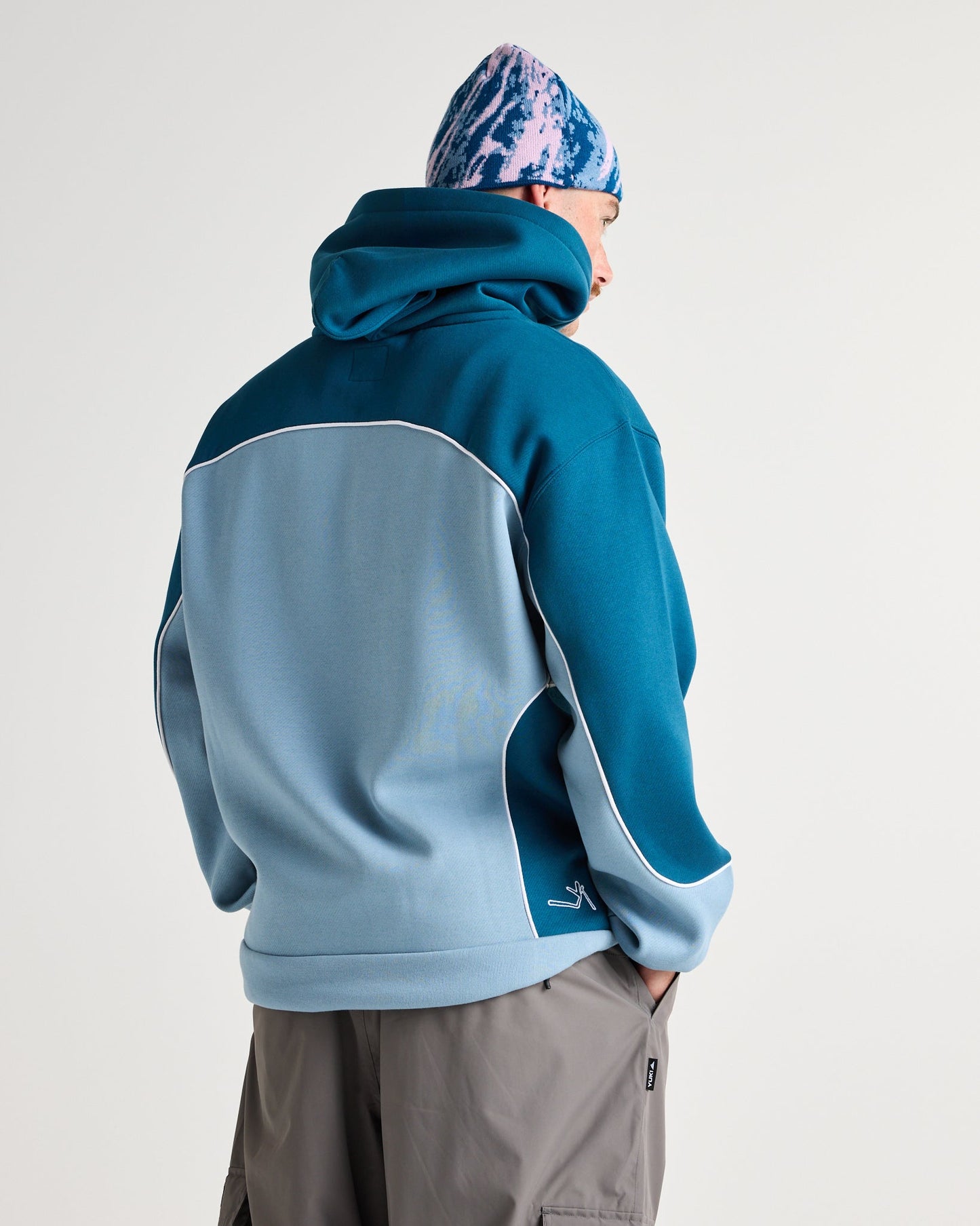 Mobbin Hoodie - Yuki ThreadsW26MHLWW-Legion Windward-Extra Small