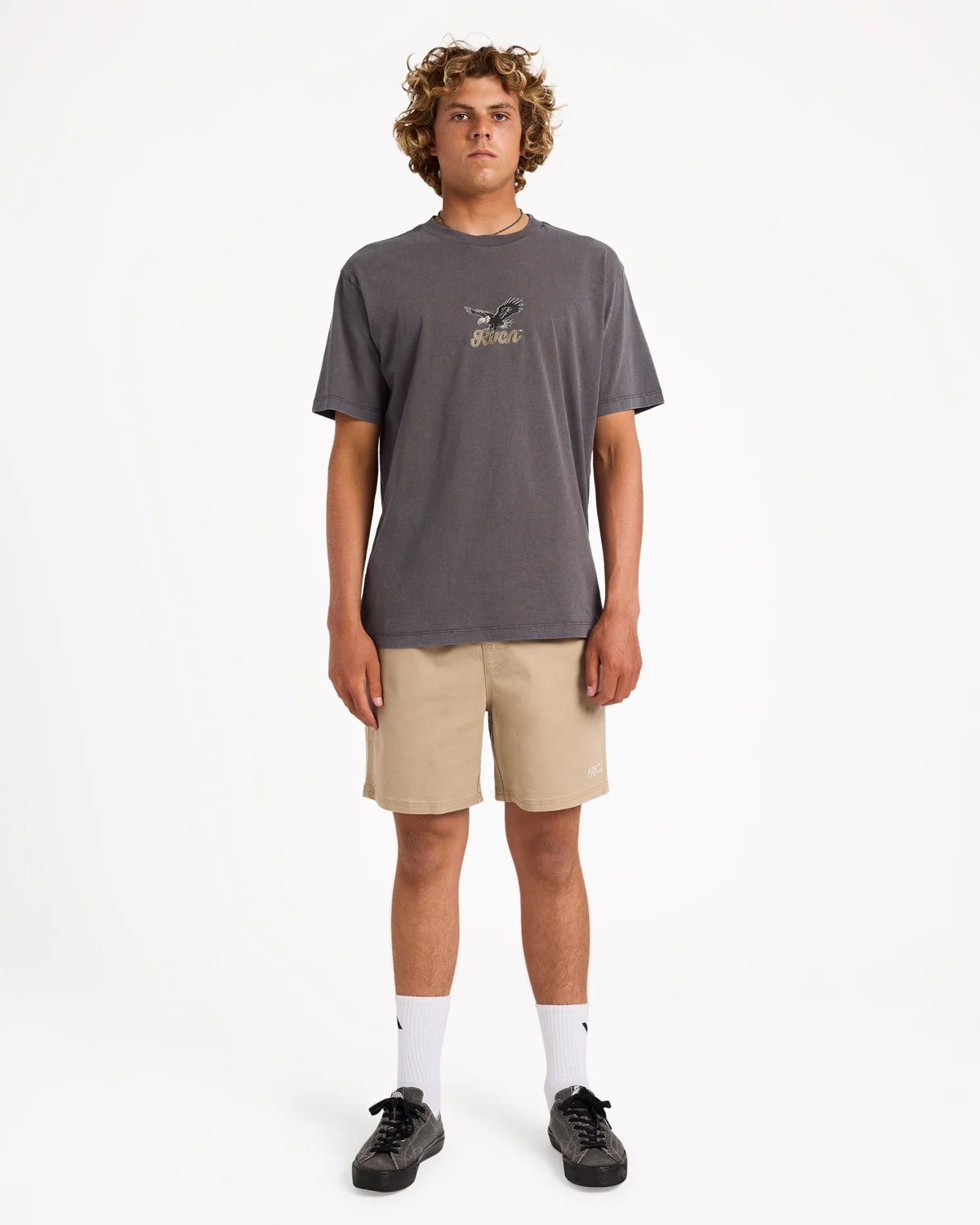 ON WINGS SS TEE -RVCAUVYZT01010-PIRATE BLACK-S