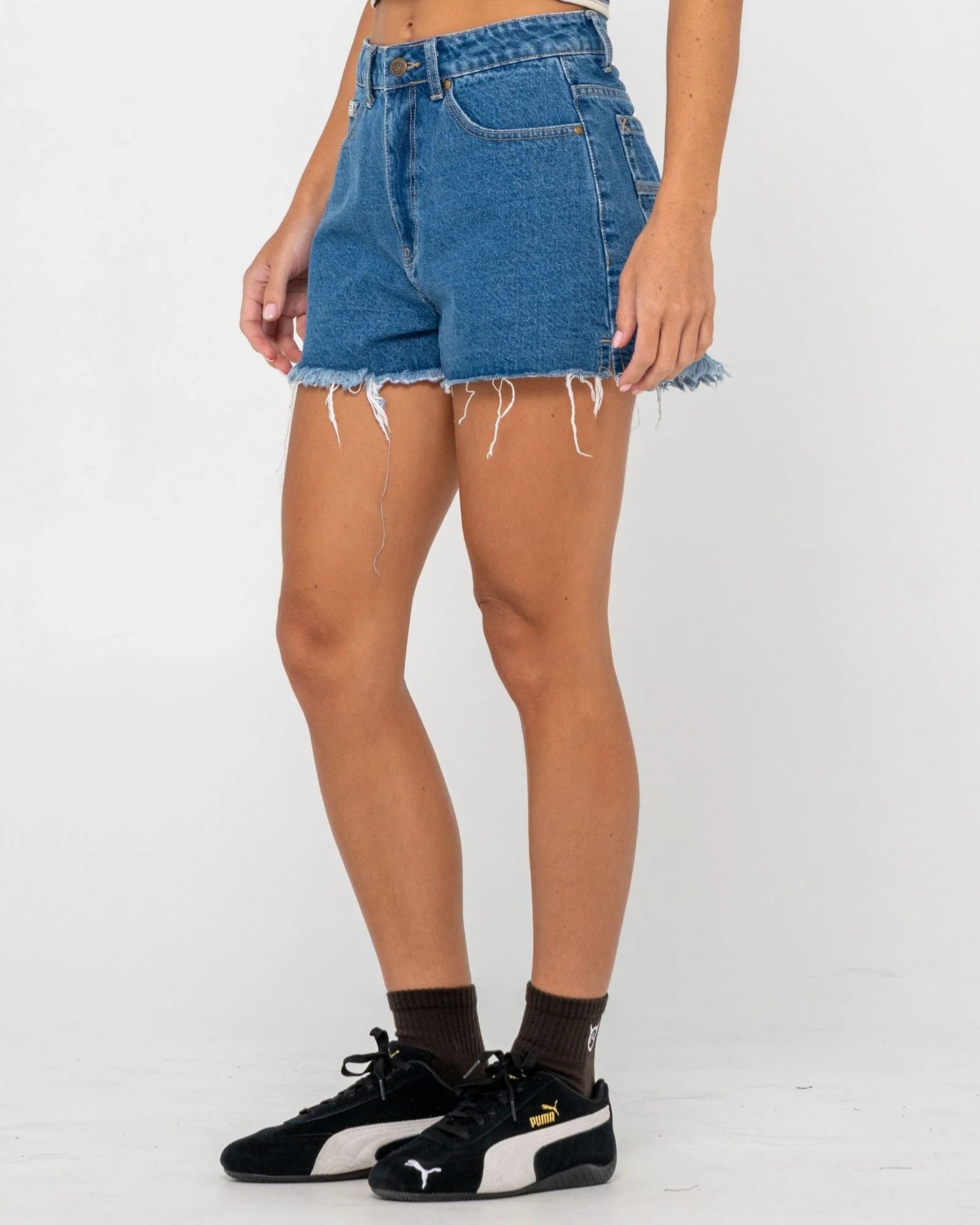 PENNY KICK FLARE DENIM SHORT - RustyWKL0683-MIDDY BLUE-6