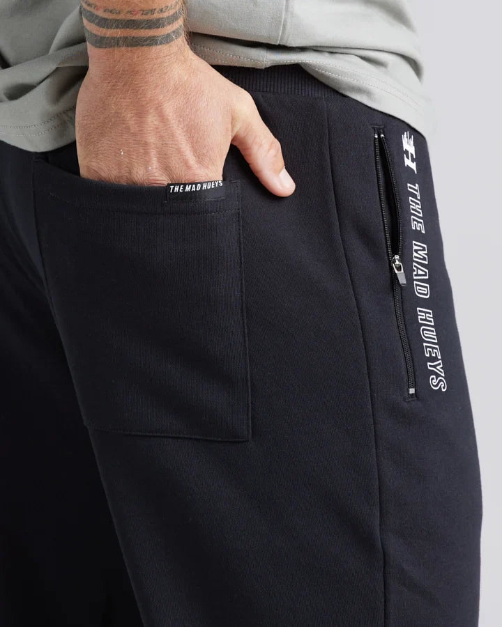 Renegade Slim Trackpant - The Mad HueysH223M09003 - BL001 - Black - L
