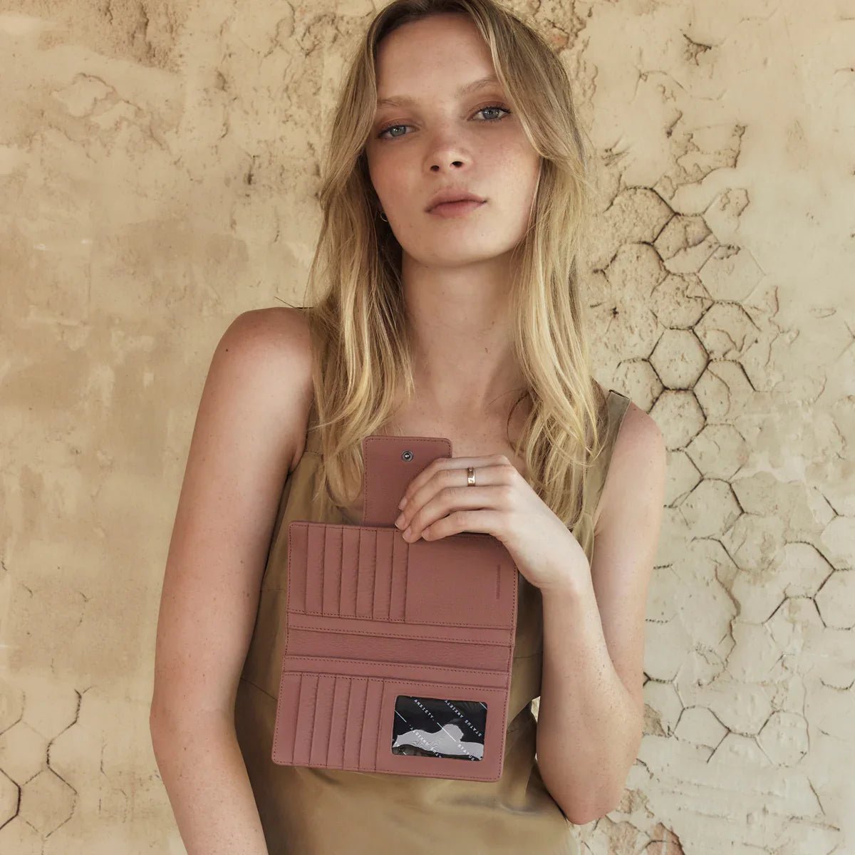 Ruins Wallet - StatusAnxietySA1766 - DR - Dusty Rose - 1SZ