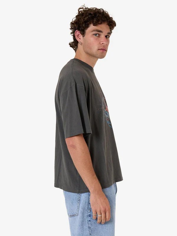 Scorpion Ridge Box Fit Oversize Short Tee - ThrillsSMU24 - 165BM - Merch Black - L