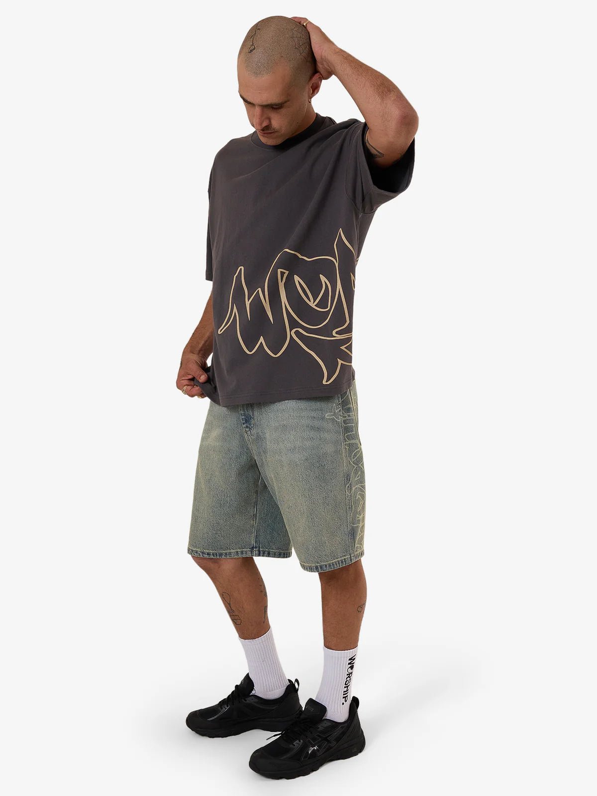 Sprays Oversized Tee - WorshipPH25 - 123BWW - Worn Black - XS