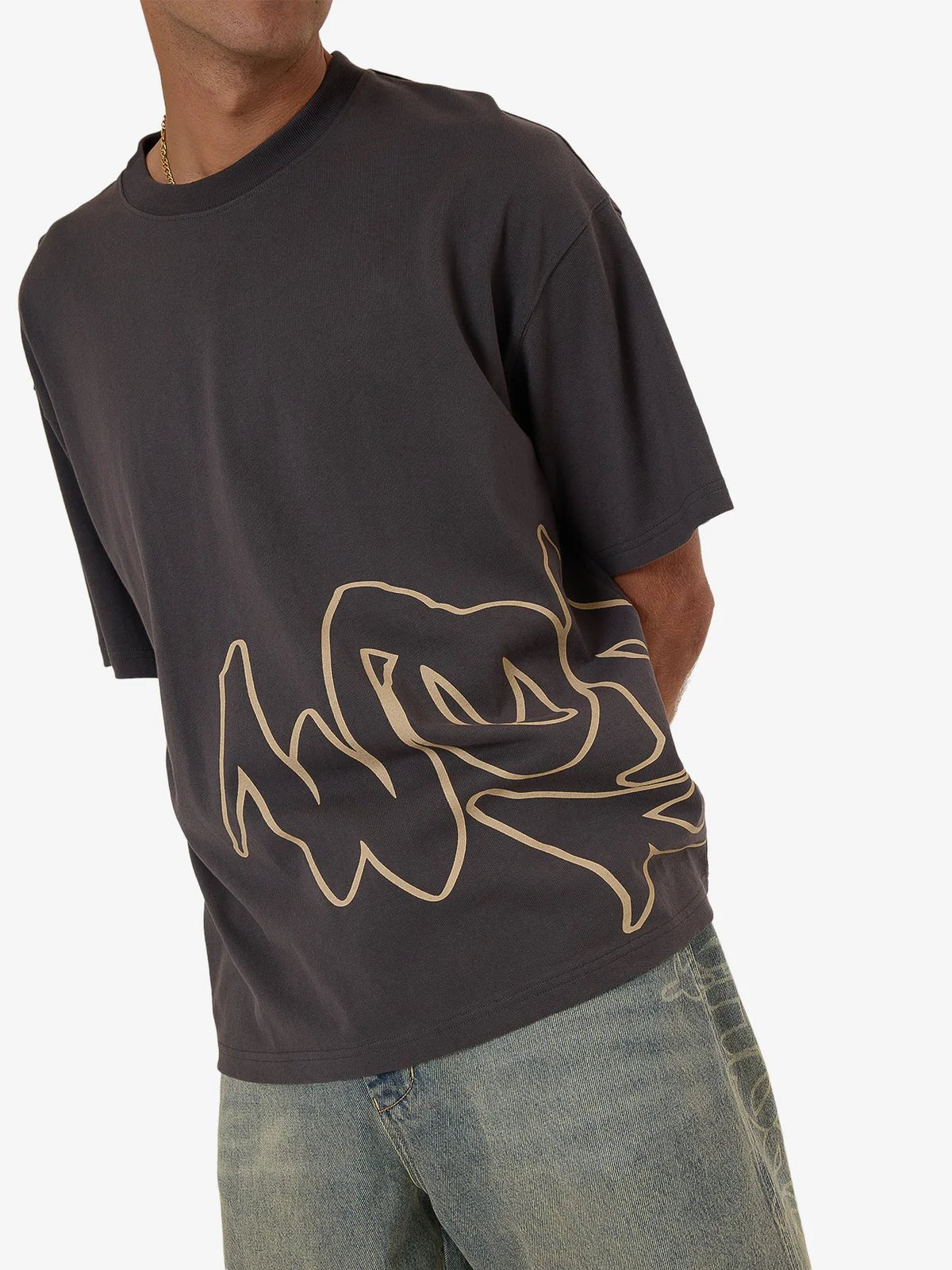 Sprays Oversized Tee - WorshipPH25 - 123BWW - Worn Black - XS