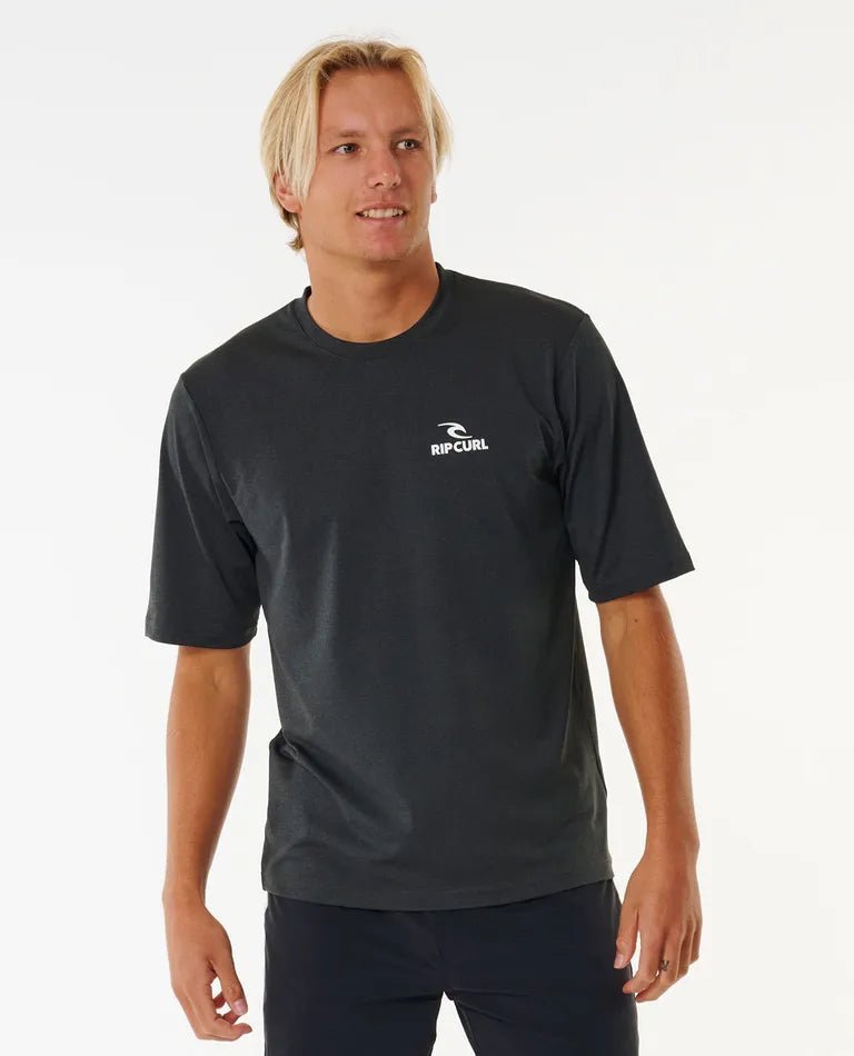 Stack UPF S/S - Rip Curl144MRV - BLACK MARLE - XL