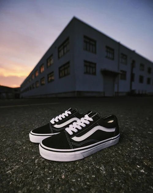 Vans Old Skool - VansAccentVN - 0D3HY28 - BLK - Black/White - 10to11.5
