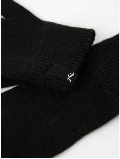 Hold Up Gloves