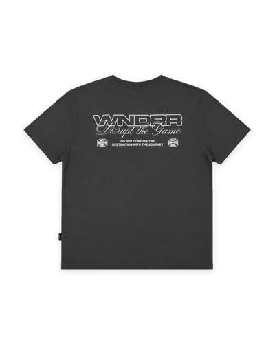 DISPLACE BOX FIT TEE