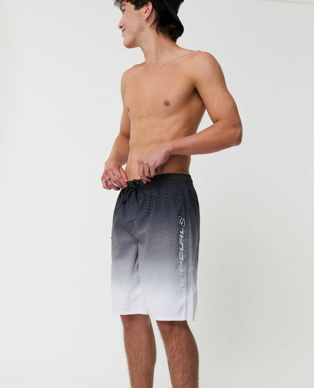 SHOCKWAVE E/FIT 21 BOARDSHORT
