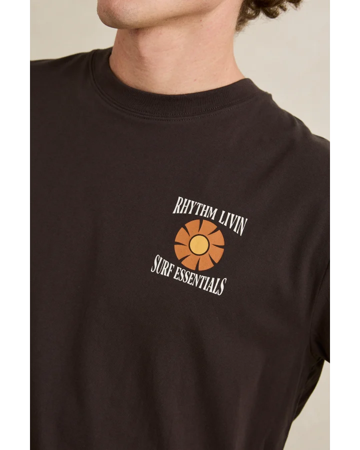 SURF ESSENTIALS SS T-SHIRT