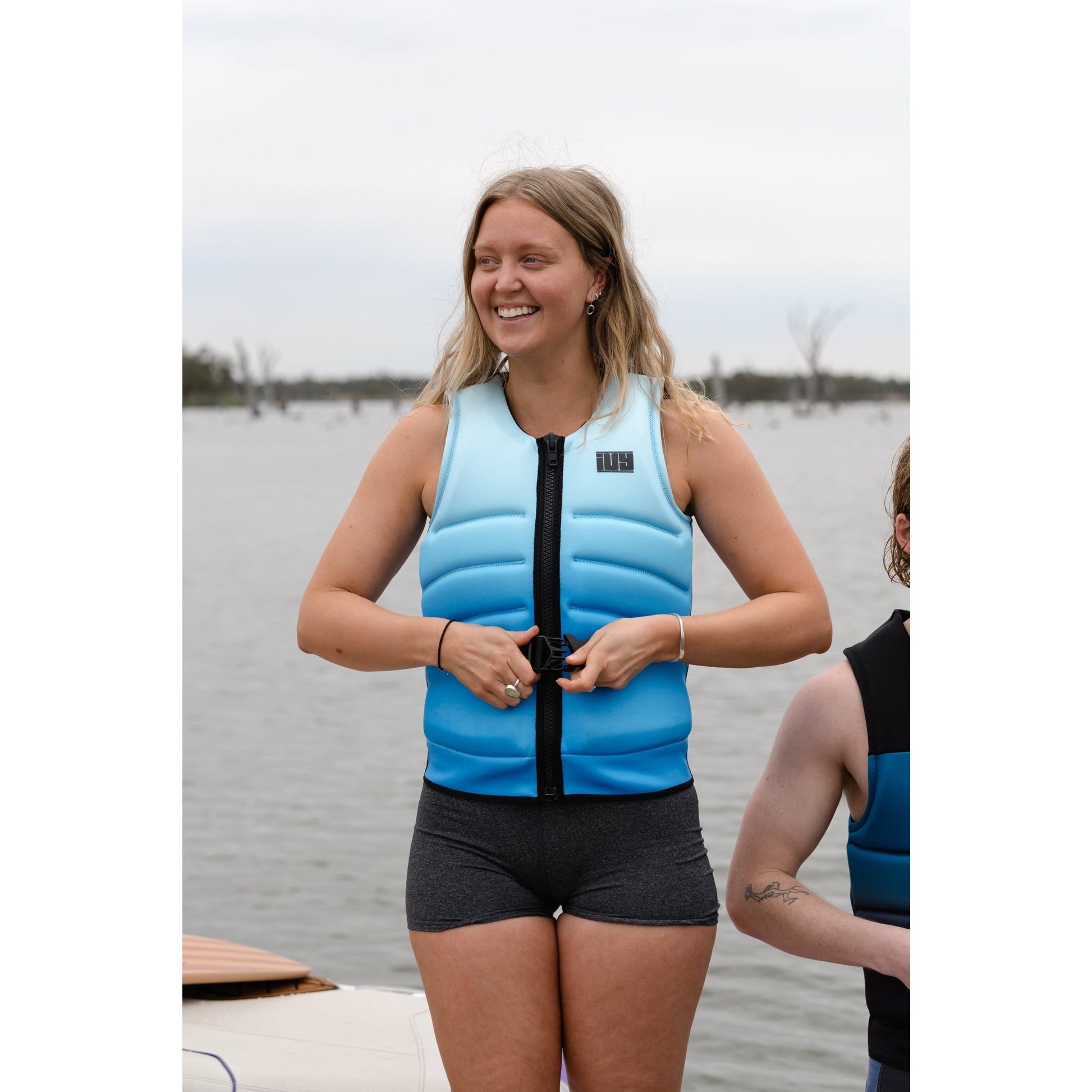 2026 IVY Capri Vest - Ivy261400-Fushia-6