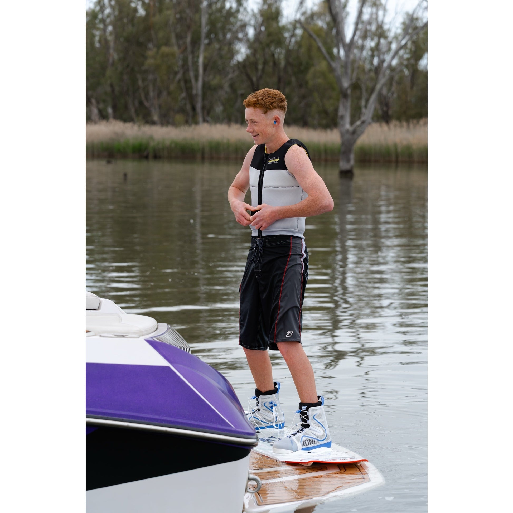 2026 KGB Teen Tempo Vest - KGB260600-Black / Silver / Neon Yellow-8T