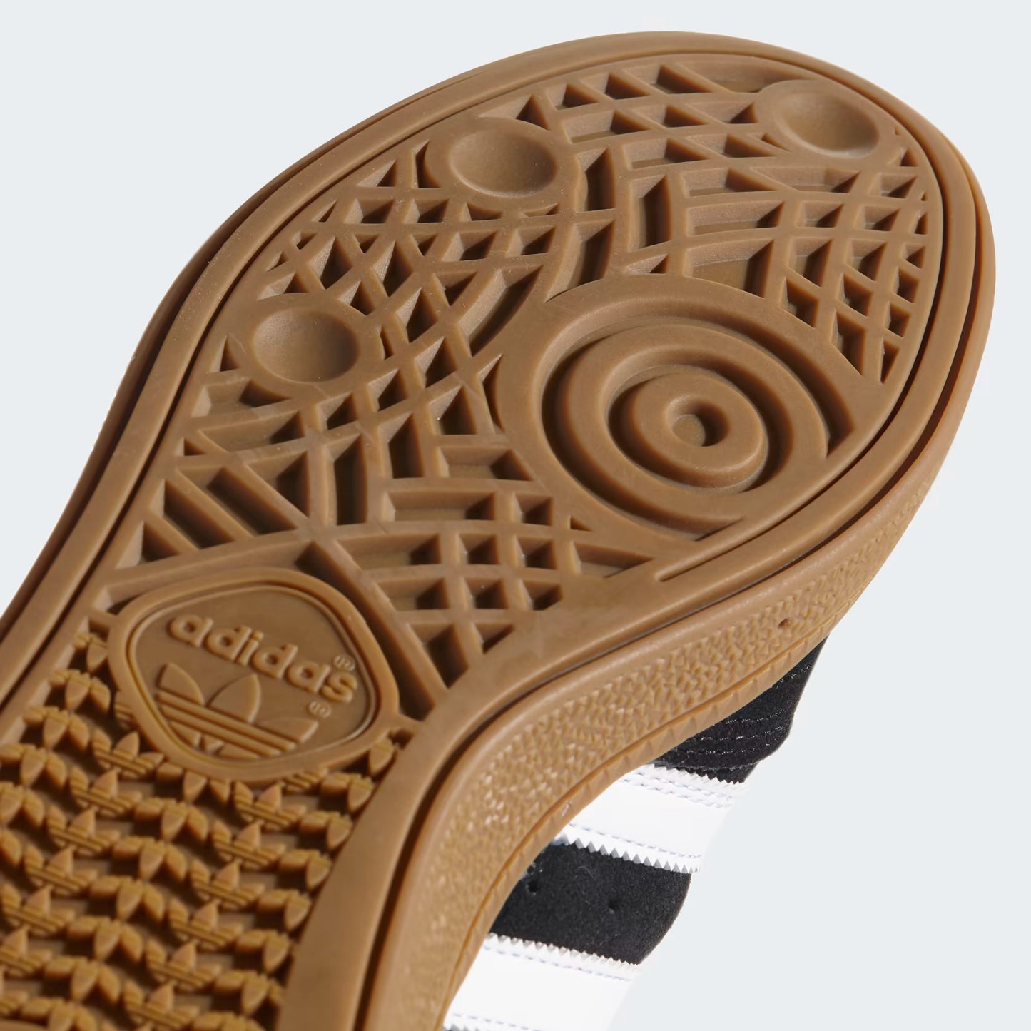 Busenitz Black/White/Met Gold