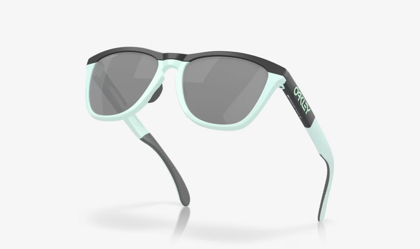 Oakley Frogskins Range