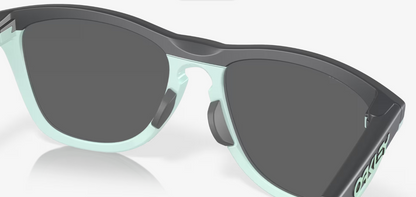 Oakley Frogskins Range