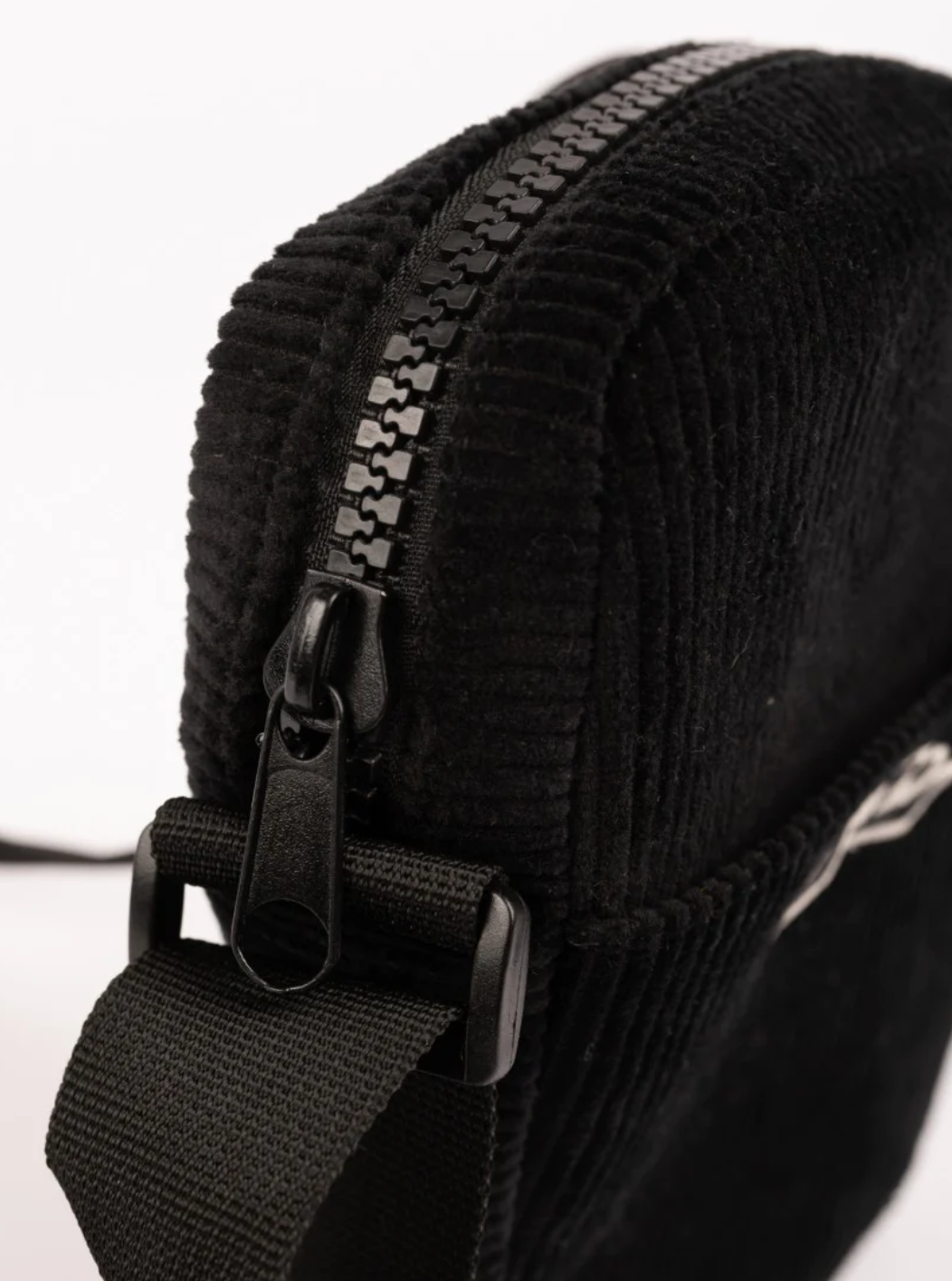 Decade Cord Side Bag