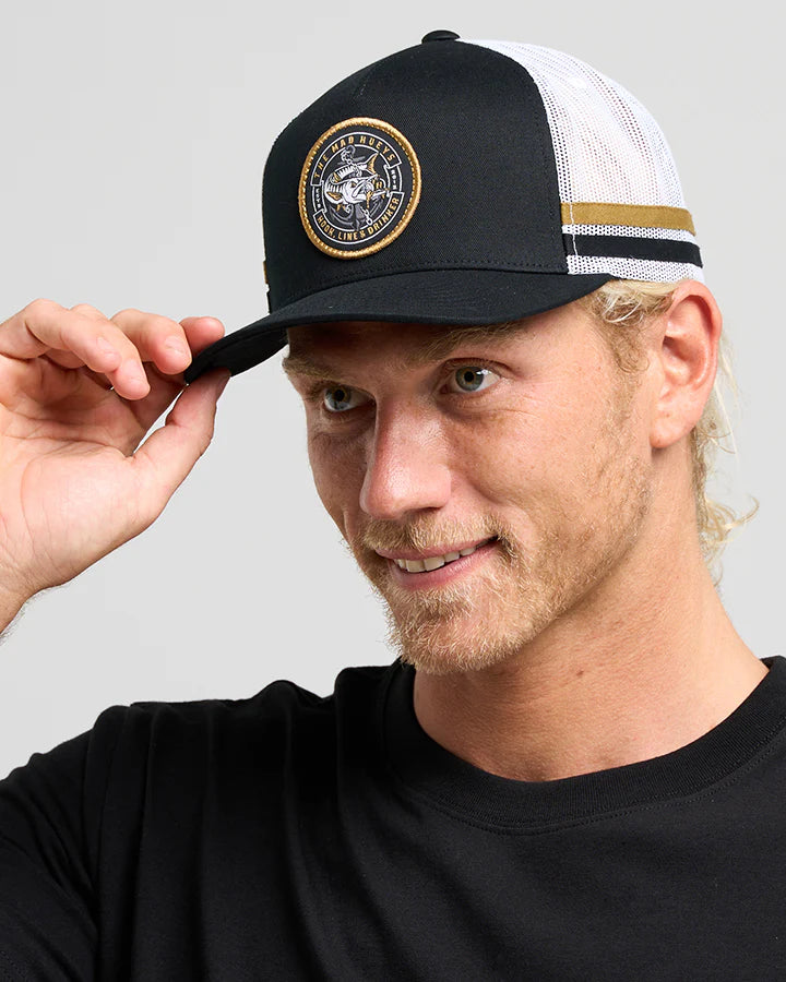 HOOKED CUDA | TWILL TRUCKER