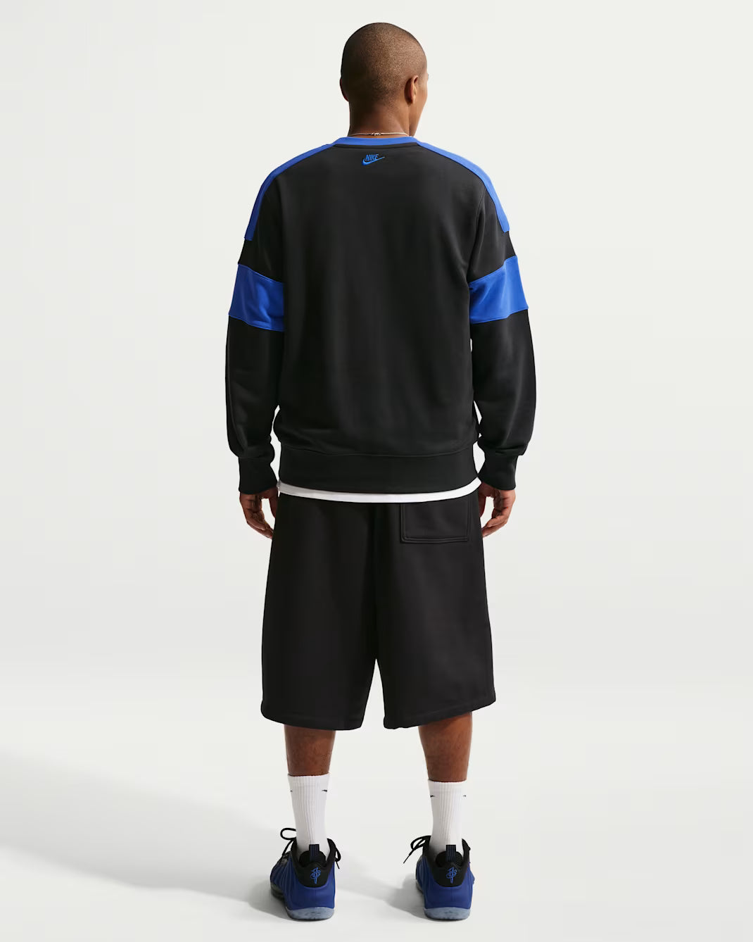 Nike Sportswear Club Men's French Terry Crew-Neck Sweatshirt