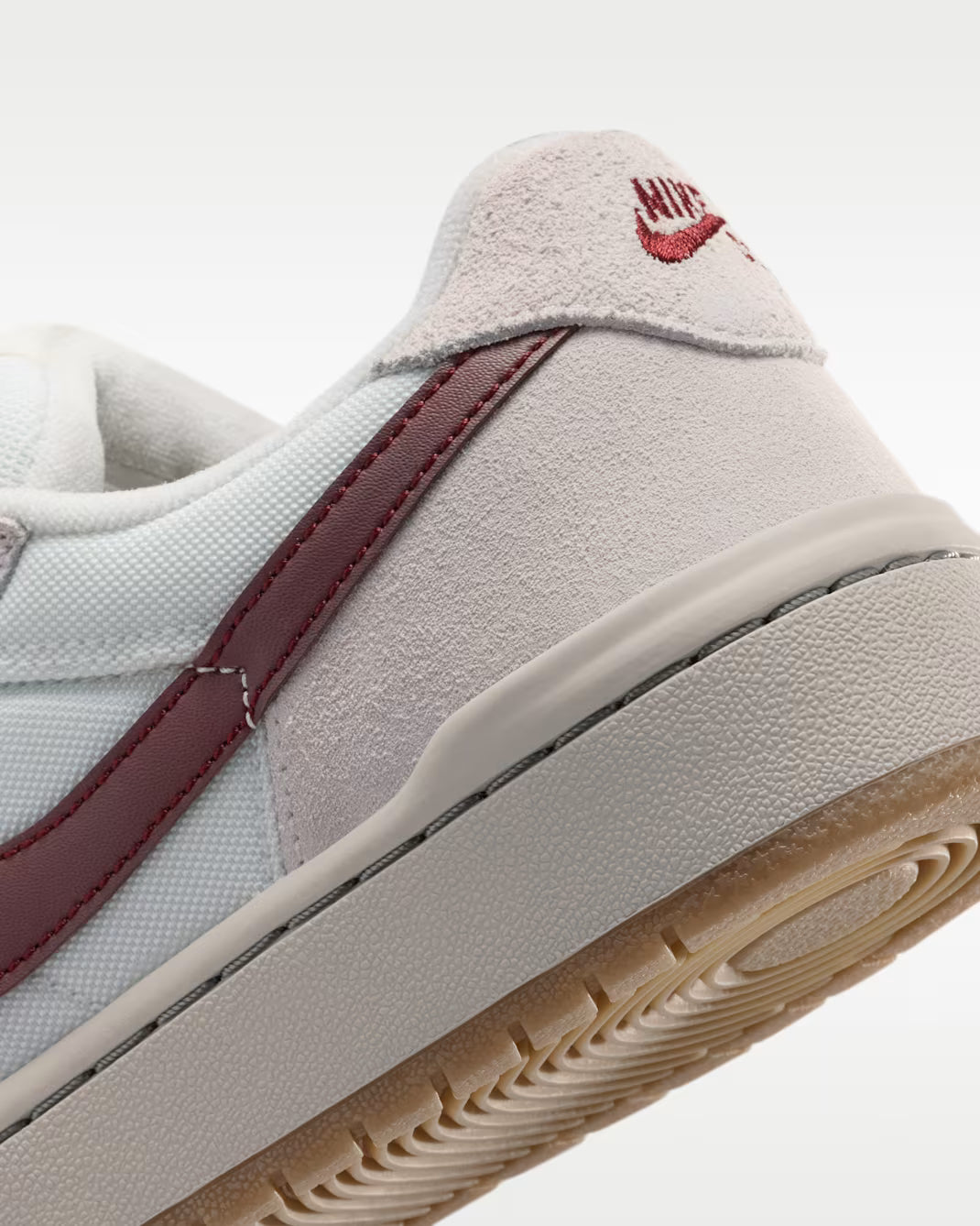 Nike SB Code 58 - SUMMIT WHITE/MYSTIC DATES-PHANTOM