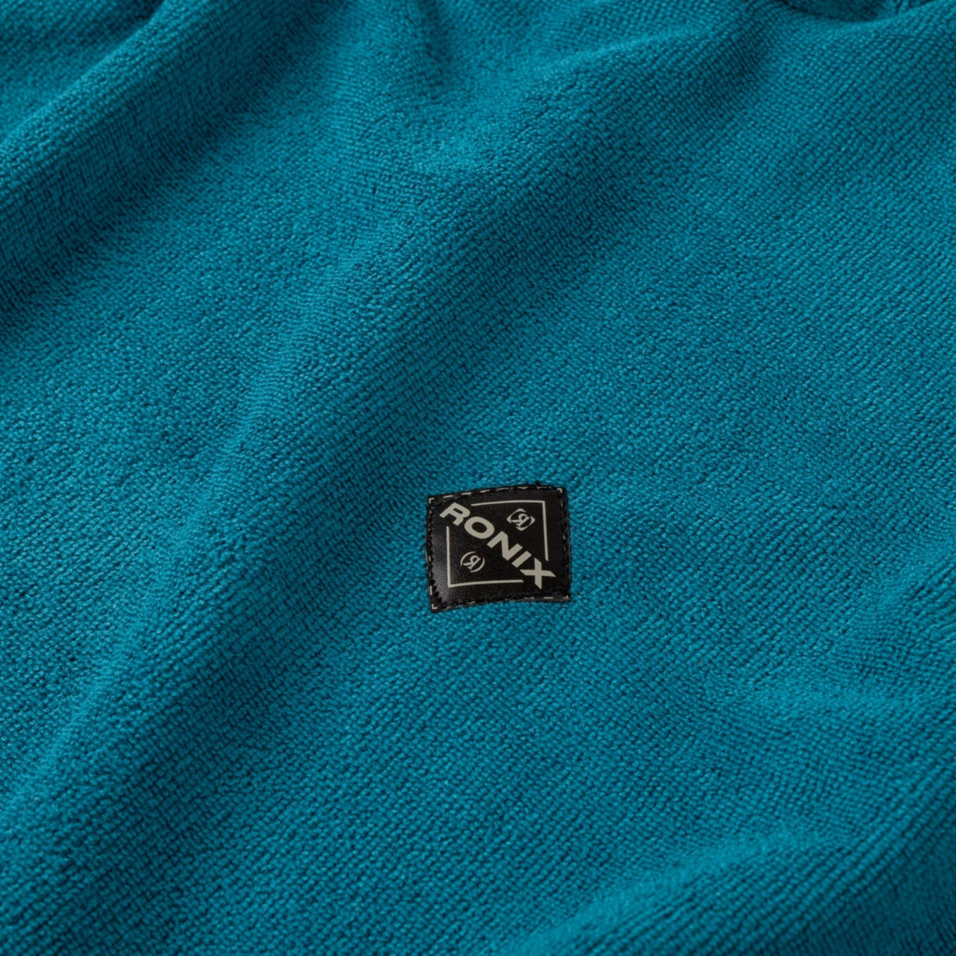 2026 Ronix Change Poncho