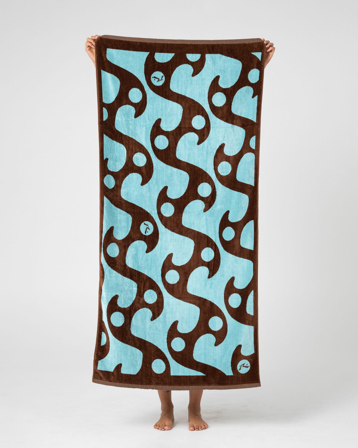 SUN DRENCHED TOWEL