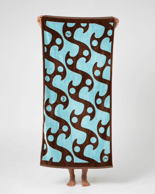 SUN DRENCHED TOWEL
