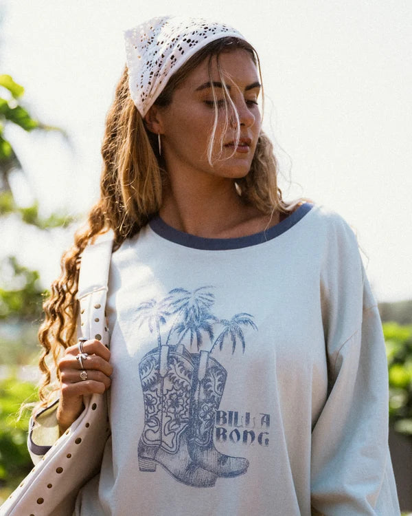 COWGIRL LS TEE