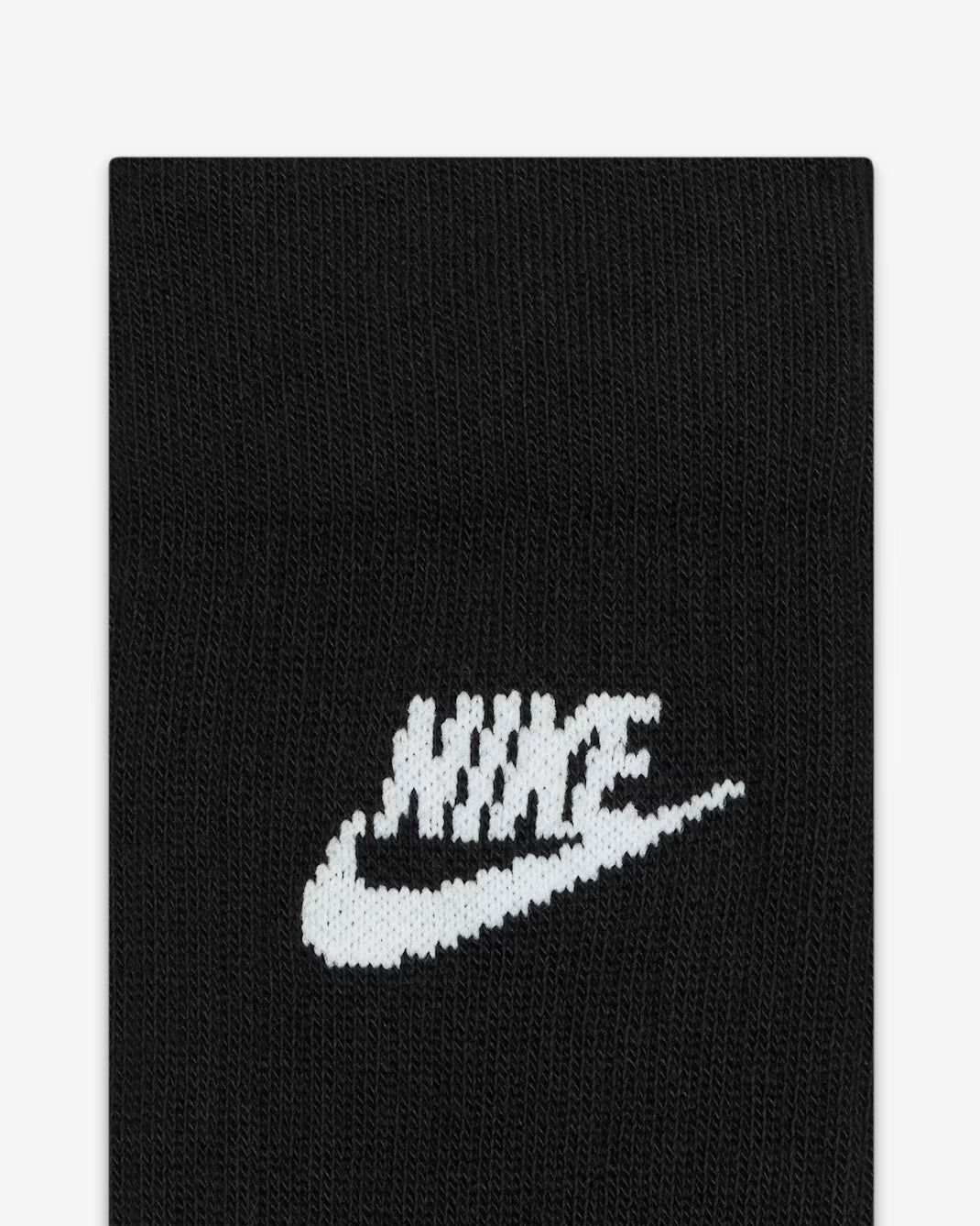 Nike Sportswear Everyday Essential