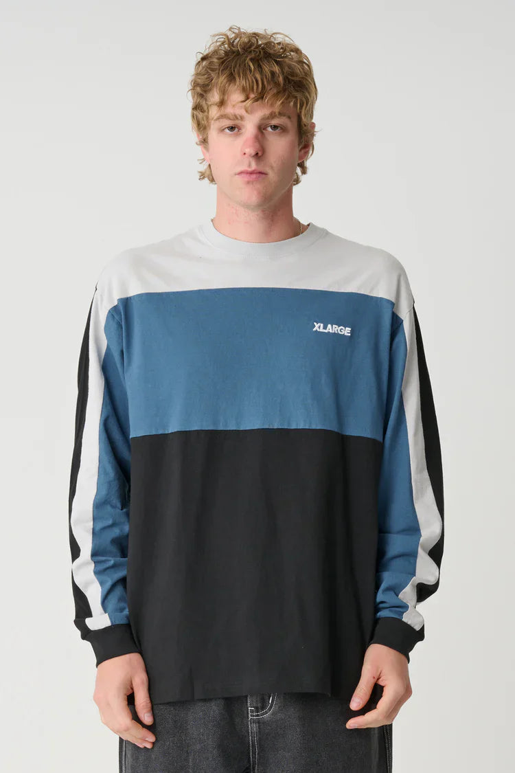 Italic Panel LS Tee