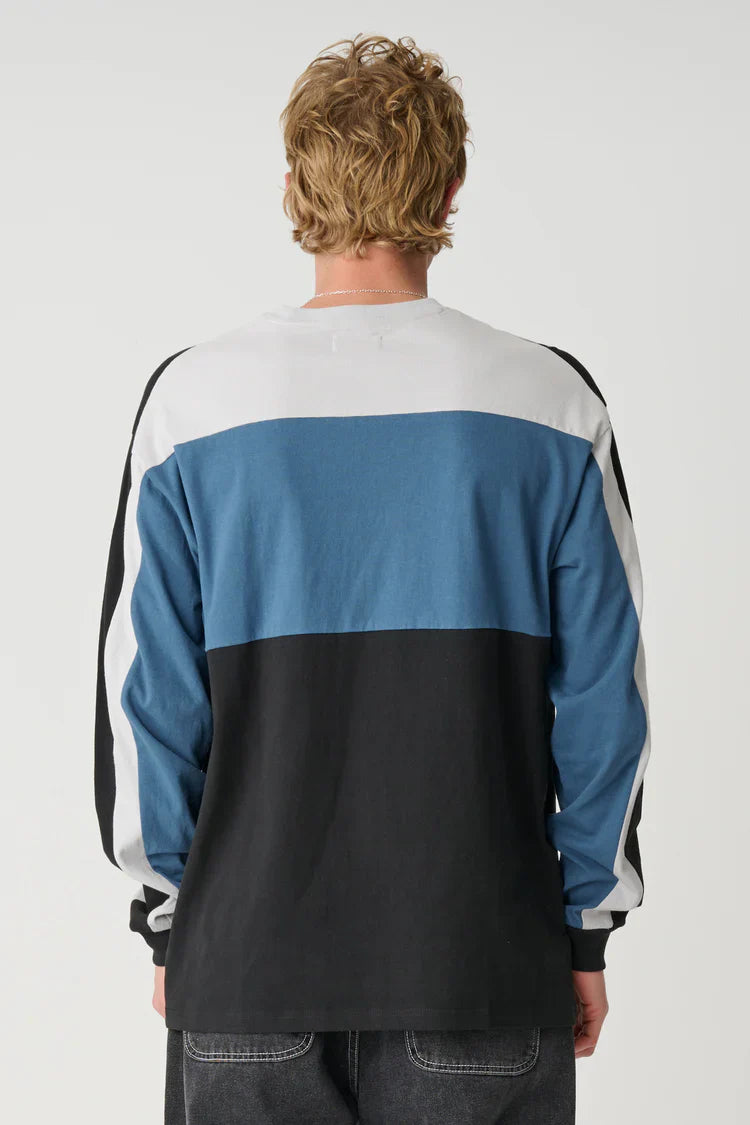 Italic Panel LS Tee