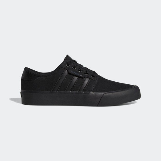 Adidas Seeley XT Black/Black/Black 10