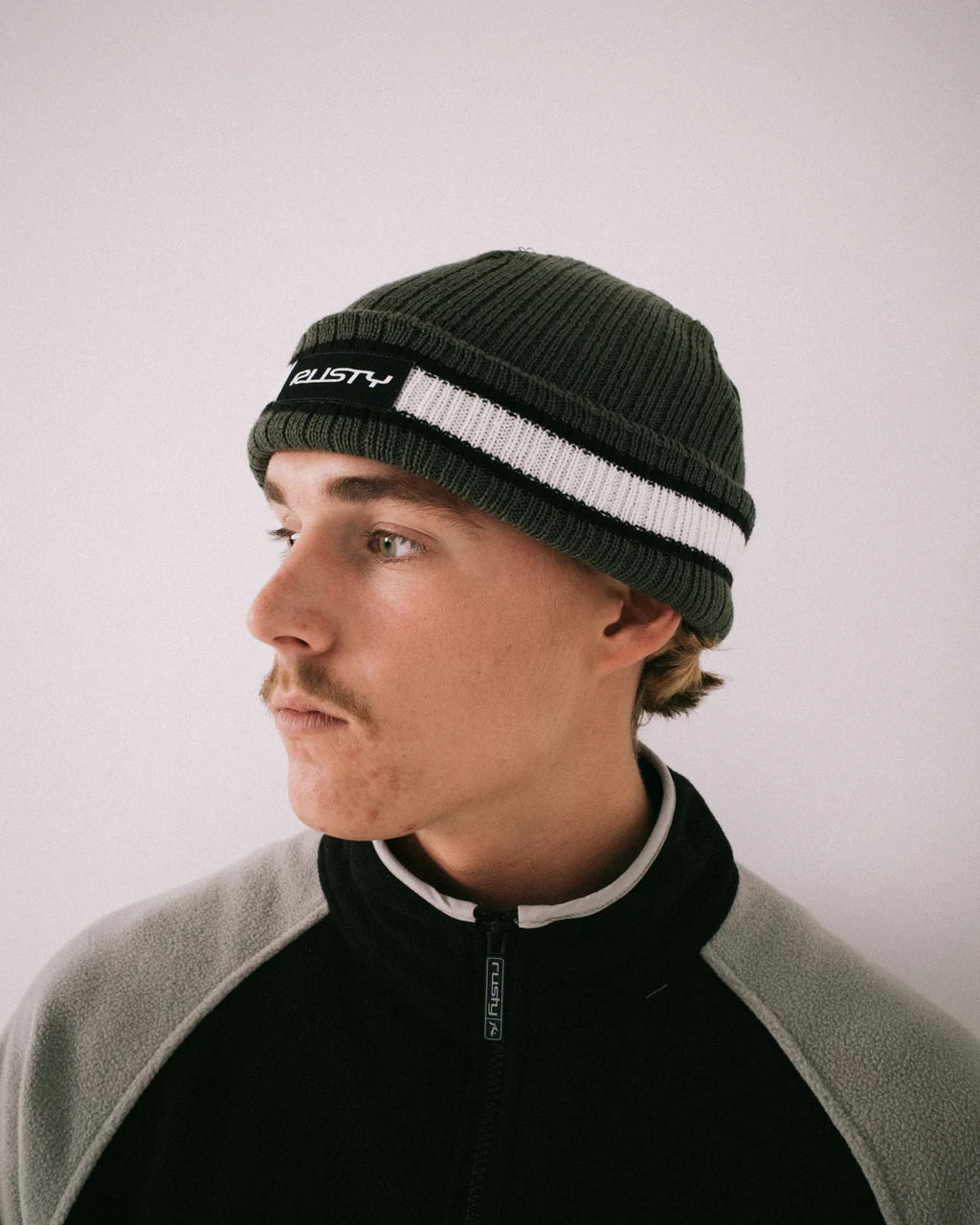 BONES REVERSIBLE BEANIE - RustyHBM0481-SHADOW ARMY-OSFM
