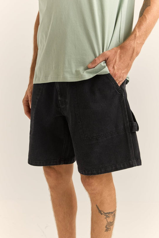 CARPENTER DENIM SHORT