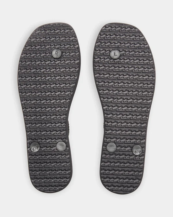 FIJI SQUARE TOE